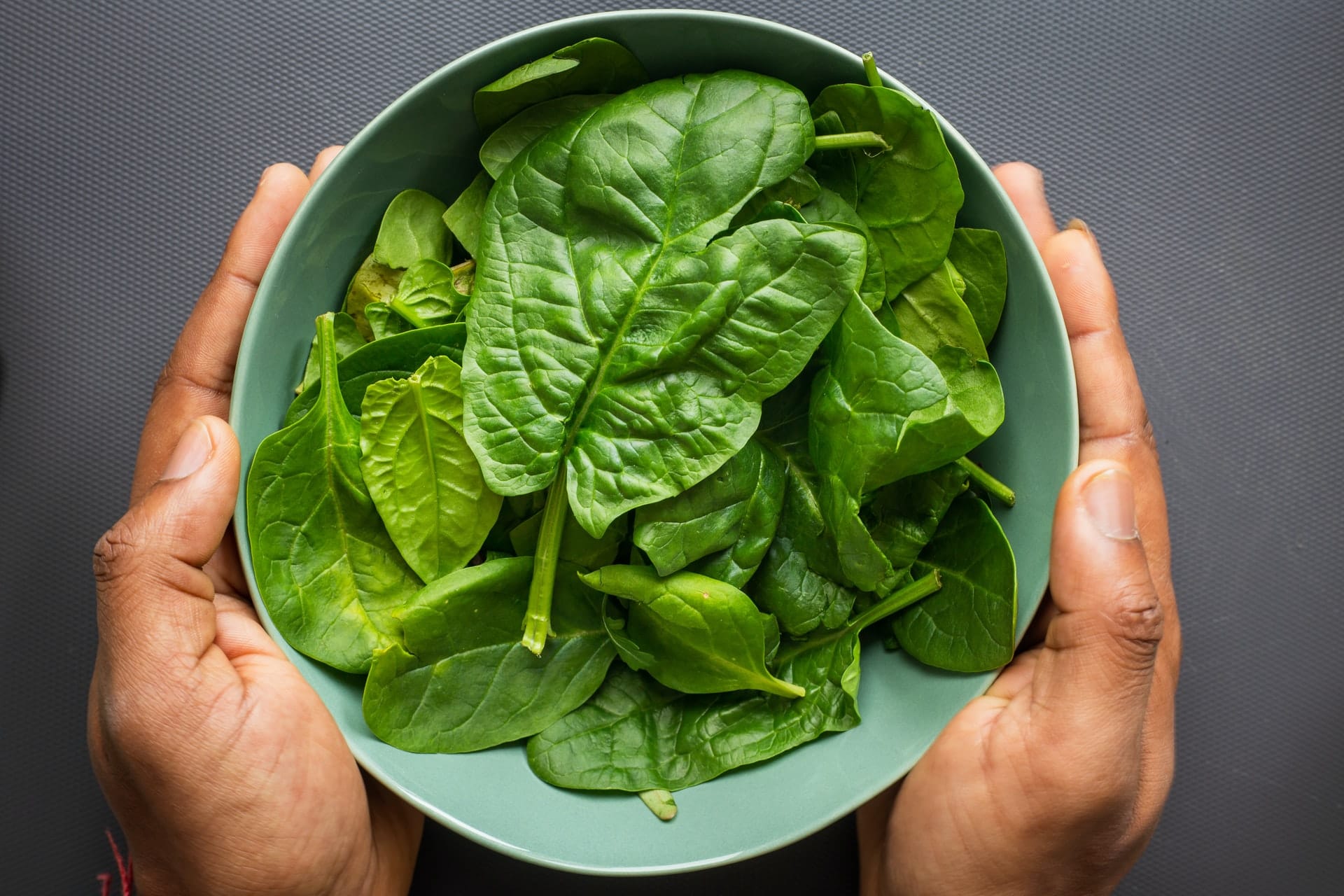 different types of spinach