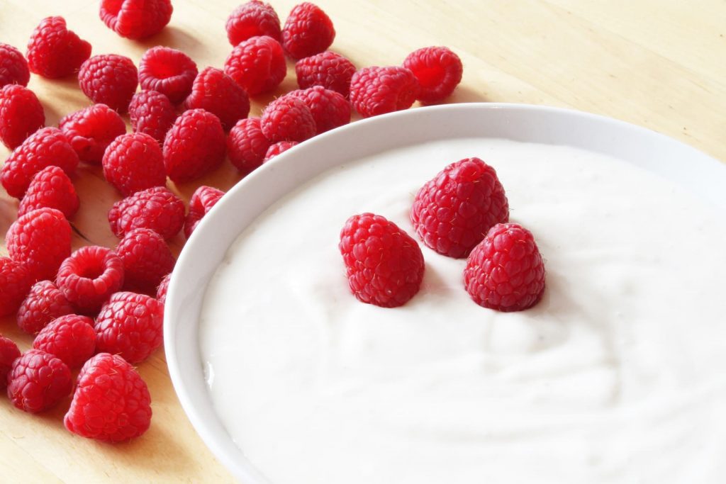 Benefits of Yogurt - foods to reduce belly fat