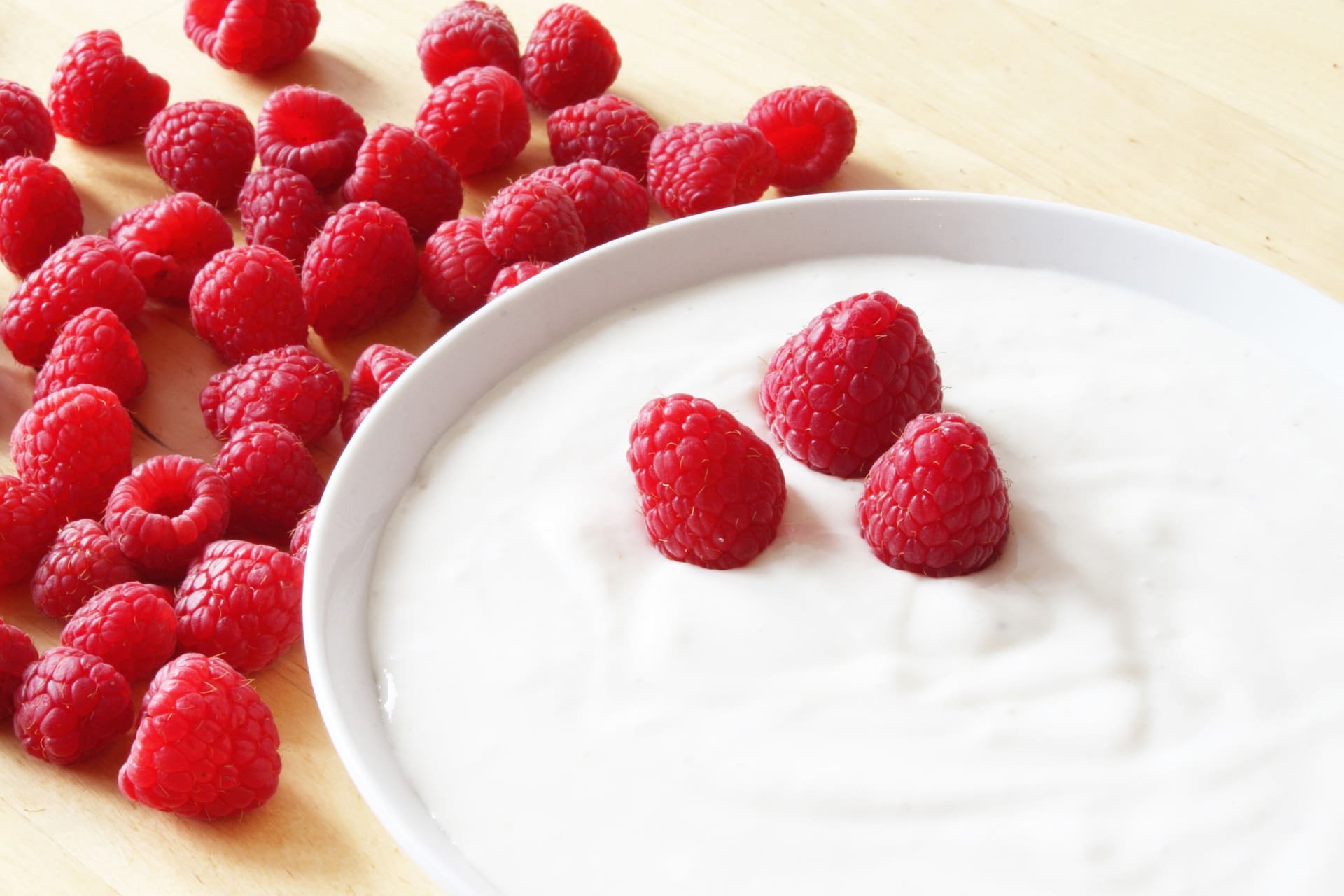 Curd For Acne & Pimples: Benefits Of Yogurt For Skin & Hair