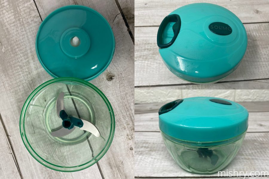 Portable and Manual Vegetable Chopper - Round, Compact, Green
