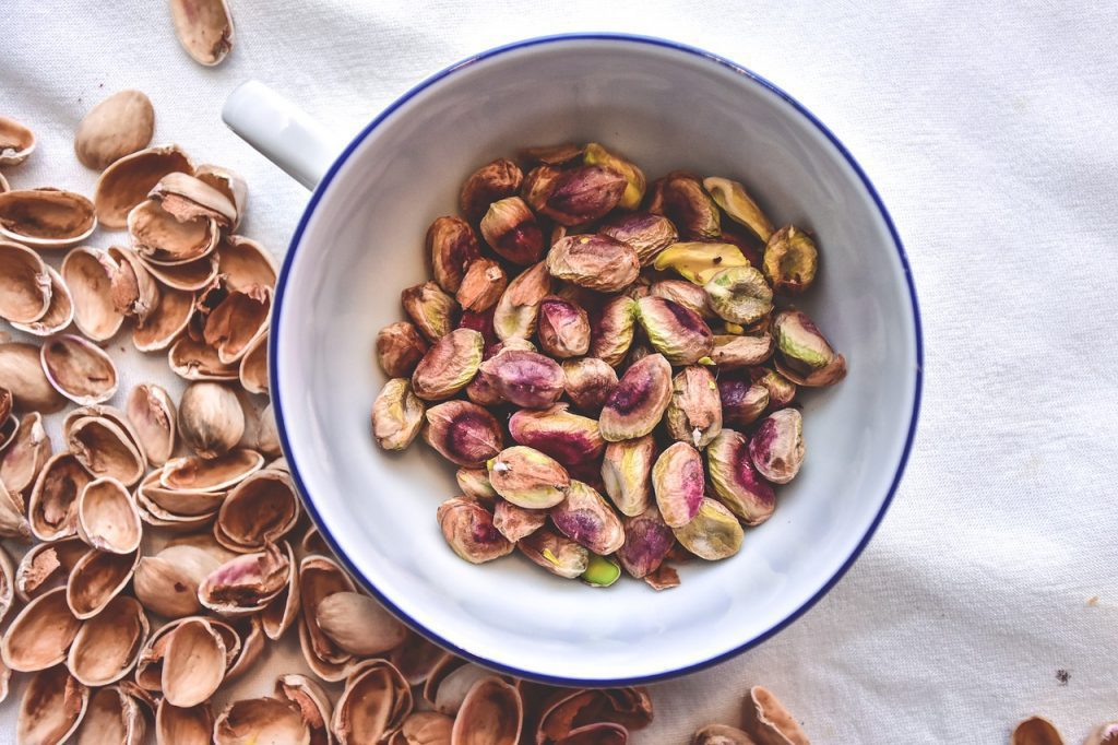 14 Benefits Of Pistachio That Make It A Super Healthy Snack