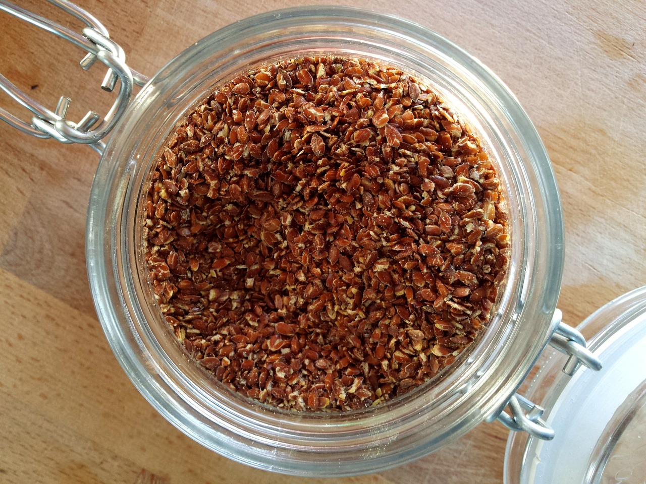 Benefits of flax seeds - food with flax seeds