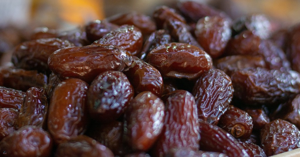 Dry Dates or Wet Dates: Which is Better For Your Health?