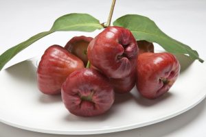 wax apples served in a dish