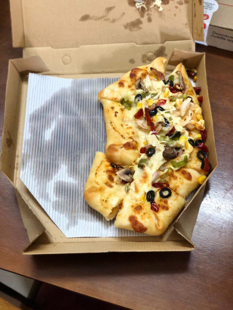 kolkata pizza hut order