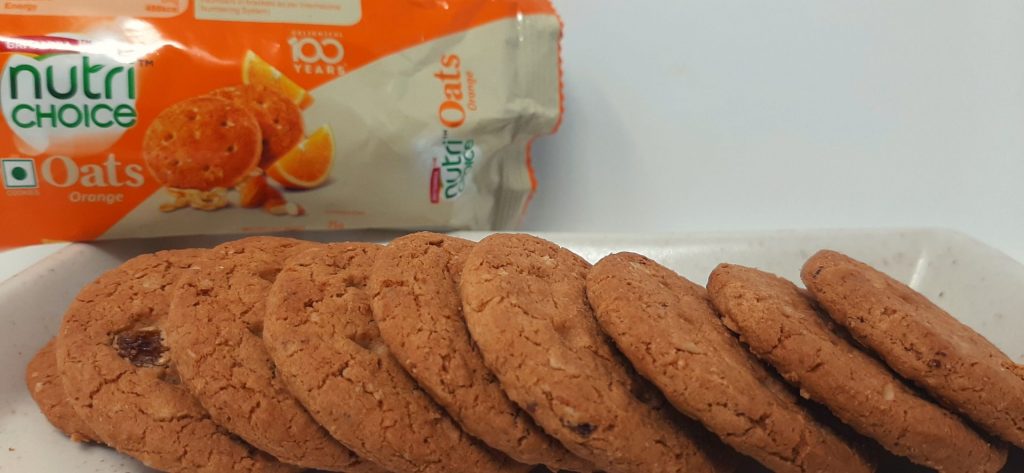 Britannia Nutri Choice Oats Orange Biscuits (2)