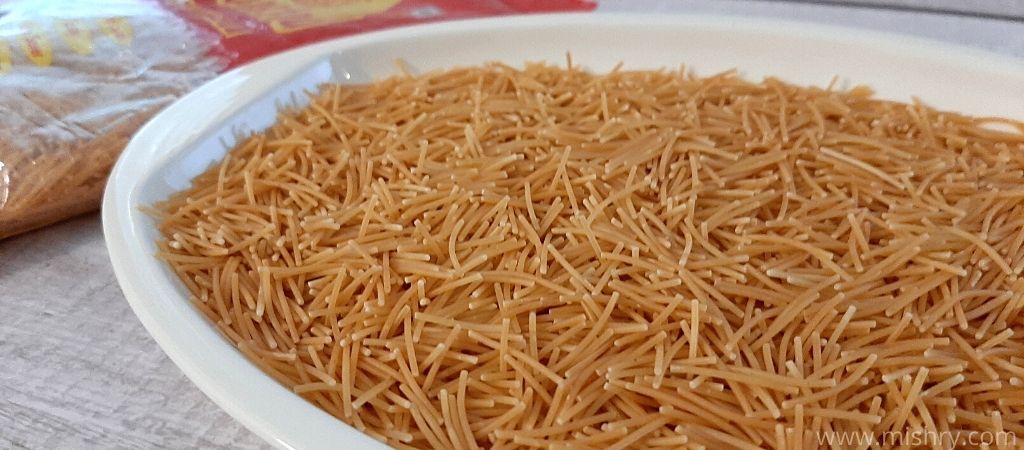 closer look at bambino roasted vermicelli contents