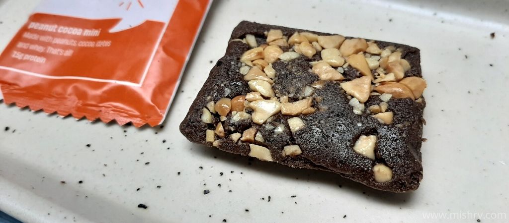 closer look at the whole truth protein bar peanut cocoa mini