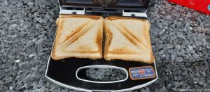 closer look at sandwich placed on inalsa sandwich maker