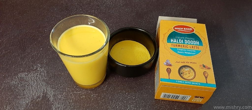 waghbakri turmeric latte after mixing in hot water