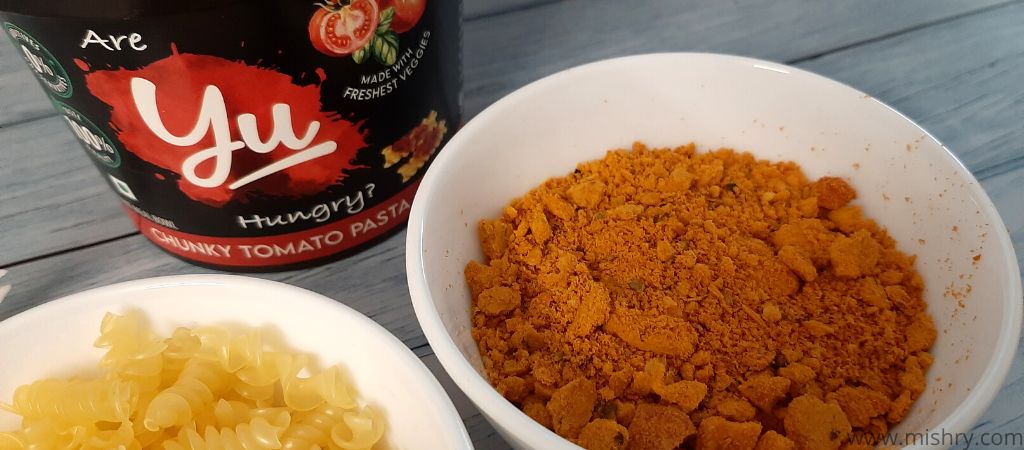 closer look at yu chunky tomato powder for sauce in a bowl