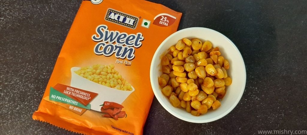 prepared peri peri sweet corn in a bowl