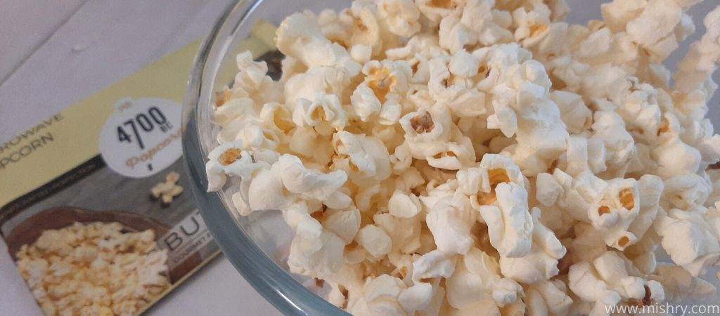 4700 butter popcorn in a bowl after popping