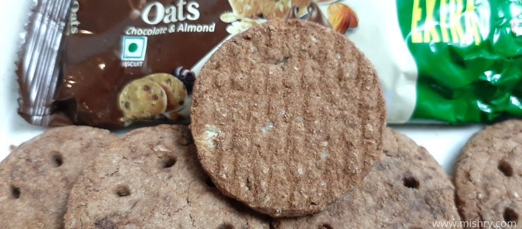 close look at the britannia nutri choice oats chocolate and almond cookies