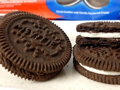mcvities dark cookie cream review