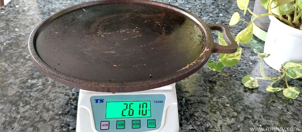 measuring indus valley pre seasoned cast iron tawa weight