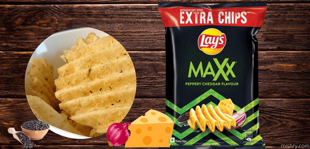 lays maxx peppery cheddar potato chips review