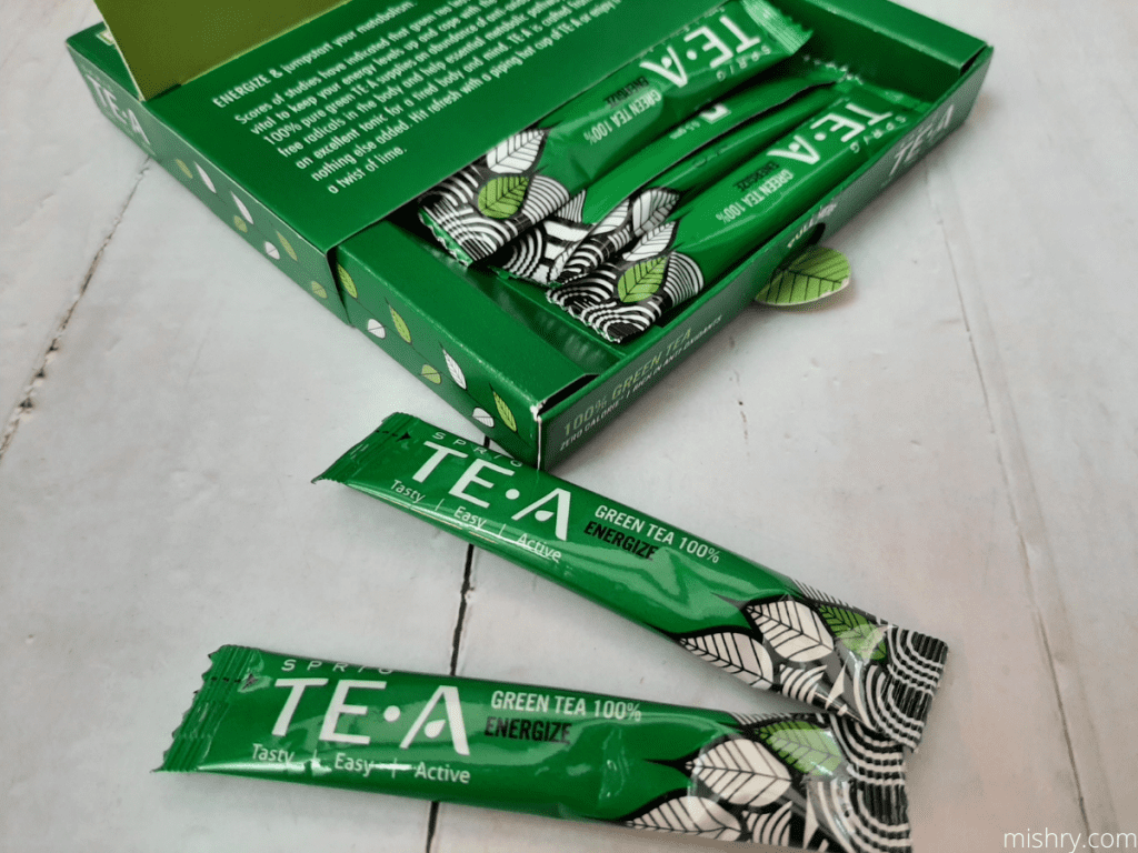 sprig 100% green tea packaging