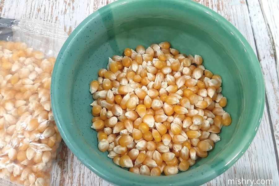a close look at the raw and unpopped 4700 bc makka popcorn kernels