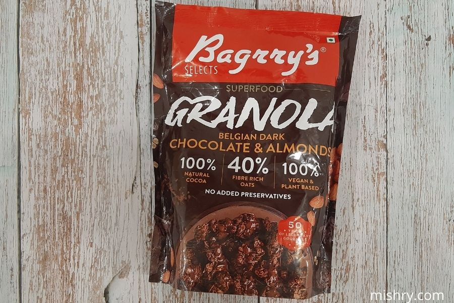 bagrrys superfood belgian dark chocolate and almonds granola packing